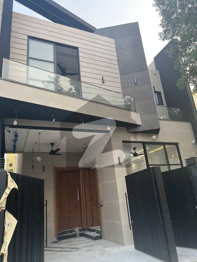 5 MARLA HOUSE AVAILABLE FOR SALE IN DHA RAHBAR PHASE 11