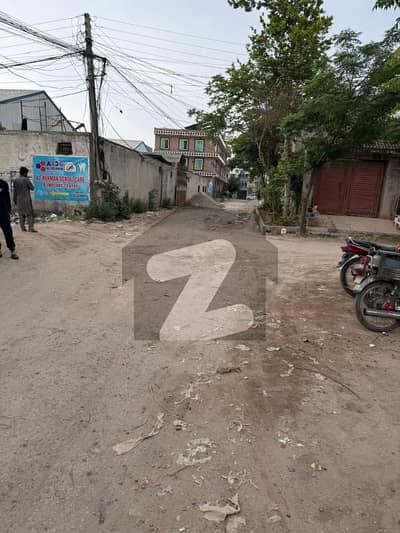 بھٹی ٹاؤن گلبرگ ایکسپریس وے,گلبرگ,اسلام آباد میں 7 مرلہ کمرشل پلاٹ 3.0 کروڑ میں برائے فروخت۔ بھٹی ٹاؤن گلبرگ ایکسپریس وے,گلبرگ,اسلام آباد میں 7 مرلہ کمرشل پلاٹ 3.0 کروڑ میں برائے فروخت۔