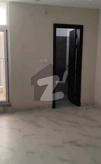 800 Square Feet Flat In Beautiful Location Of Faisal Town - F-18 In Faisal Town - F-18