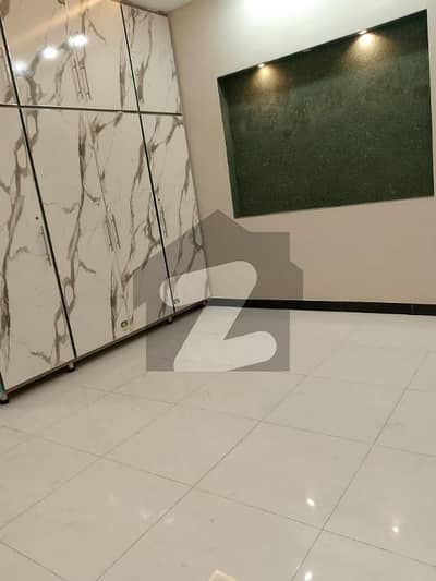 5 Marla House Available For Sale In Model Town
