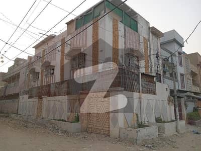 نارتھ کراچی ۔ سیکٹر 10 نارتھ کراچی,کراچی میں 6 کمروں کا 5 مرلہ مکان 2.35 کروڑ میں برائے فروخت۔