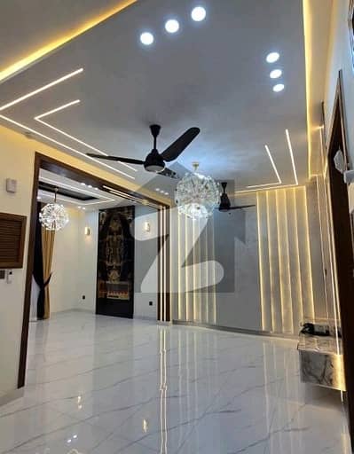 Bahria Town - Sector C 5 Marla House Up For sale