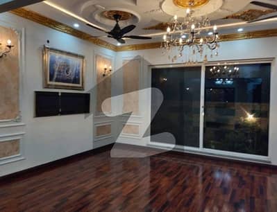 5 Marla Spacious House Is Available In Bahria Town - Sector E For sale