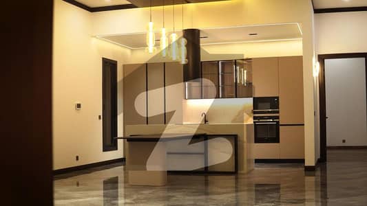 OWNER-BUILT BRAND NEW LUXURY BUNGALOW FOR SALE