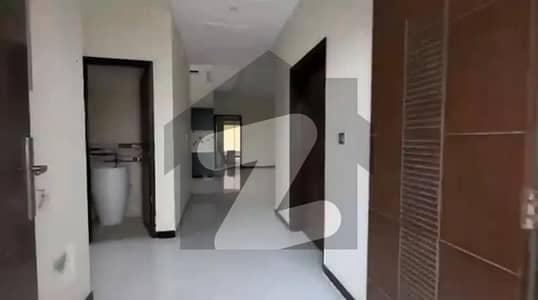272sq yd 5 Bedrooms Luxury Villa is Available FOR RENT. 6km from Entrance of BTK. 5 Bed DDL 2 Kitchens