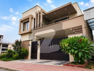 Good Location Luxury Villa For Sale In Precinct 10-B