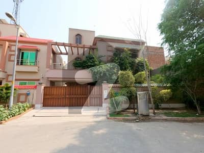 14 Marla House Is Available For Sale In Bahria Town Block CC Lahore