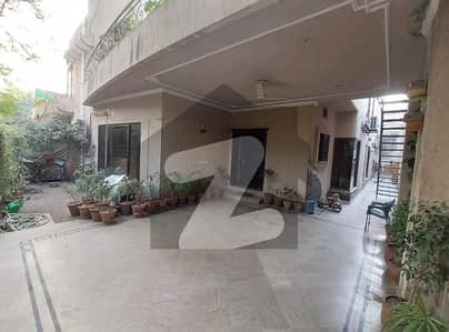 House Of 14 Marla Is Available For Rent In Gulberg