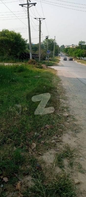 آئی ۔ 14/4 آئی ۔ 14,اسلام آباد میں 7 مرلہ رہائشی پلاٹ 1.85 کروڑ میں برائے فروخت۔