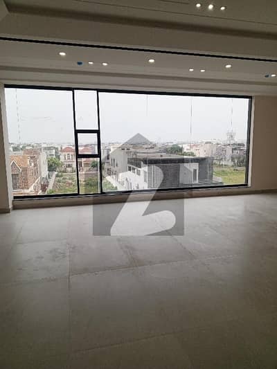 8 Marla Commercial Floor Rent DHA Phase 6 Lahore