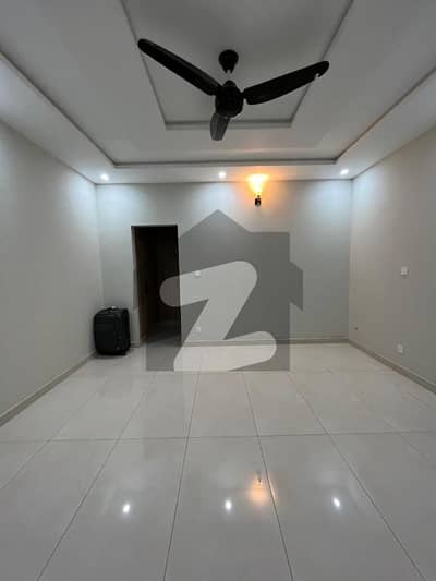 1 Kanal Size Brand New Upper Portion Available For Rent With All Amenities At Reasonable Nearby To Kashmir Highway And Markaz At Park Face On Top Location.
