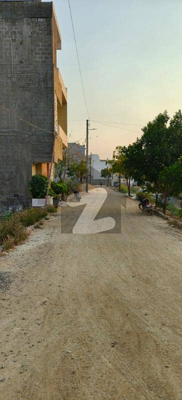 120 SQ YARD TRANSFER PLOT near to Gate in BLOCK 1 PIR AHMED ZAMAN