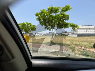 70marla plot available for sale in Bahria Town sctor P 70marla plot available for sale in Bahria Town sctor P