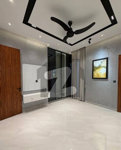 10 Marla Brand New Upper Portion Available For Rent Bahria Town Lahore