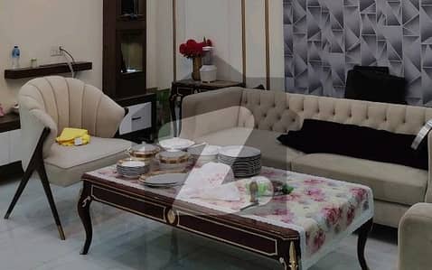 Reserve A Upper Portion Of 1 Kanal Now In Marghzar Officers Colony