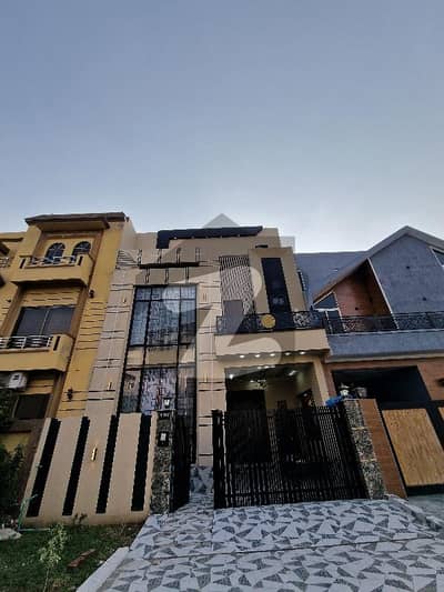 End Your Search For Prime Location House Here And Sale Now