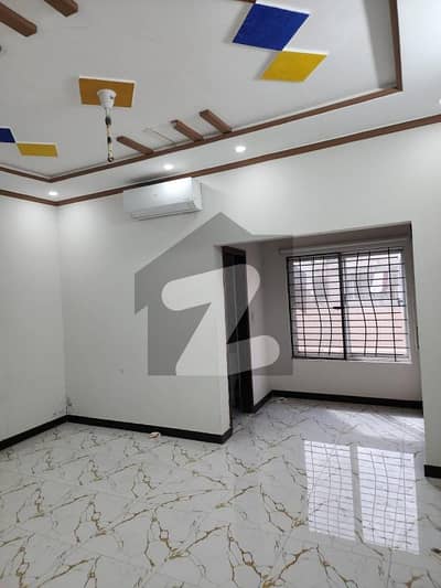 Prime Location House For Rent In Cbr Town