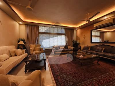 600 Yards Owner Built Bungalow For Sale Prime Location In Phase 8