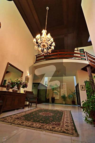 4 Kanal Slightly Used House FOR SALE with Lift & Basement 150ft Main Road Phase 6 DHA Lahore