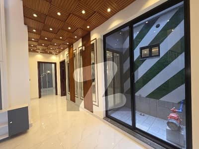 7.1 Marla Park Facing Brand New House For Sale.   Demand:3.75 crore.   Location: Eden Executive, 208 Chak Road, Faisalabad.