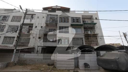 Prime Location 1000 Square Feet Flat In Karachi Is Available For sale Prime Location 1000 Square Feet Flat In Karachi Is Available For sale