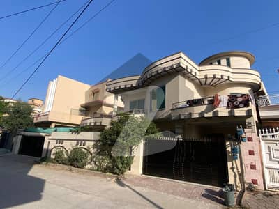Prime Location 1 Kanal House Ideally Situated In Gulshan Abad Sector 1