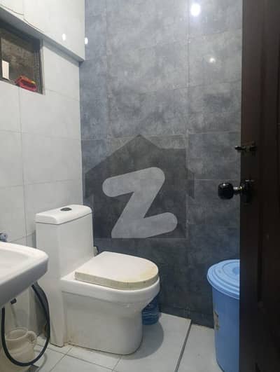 studio apartment (Big Bukhari)