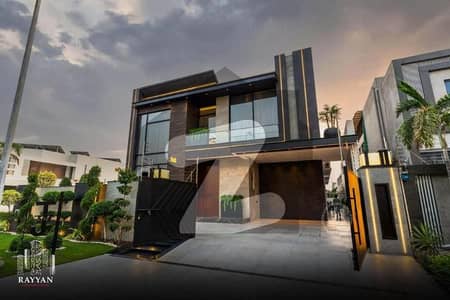 KANAL EYE CATCHING SUPERB LUXURY BUNGALOW FOR SALE