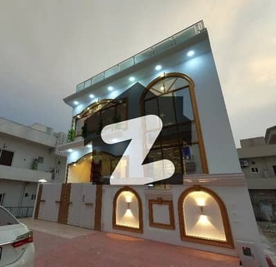 Highly-Coveted 8 Marla House Is Available In D-12/1 For Sale
