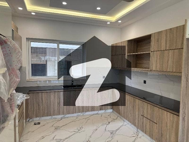 Prime Location 1 Kanal House In D-12 Prime Location 1 Kanal House In D-12