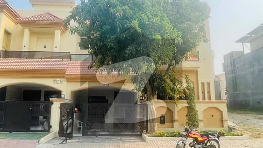 Reserve A Centrally Located House In Bahria Town Phase 8 - Usman Block