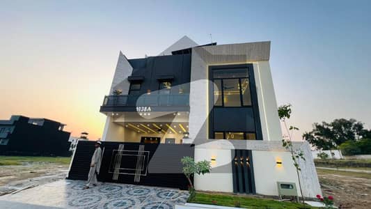 10 Marla Designer house available for sale in Faisal Town Islamabad