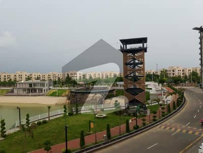 10 MARLA 3 BEDROOM NEW APARTMENT AVAILABLE FOR RENT