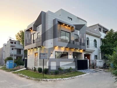 3 Marla Luxury Corner House for Sale in Al Kabir Town Phase 2 | 4 Bed | Prime Location