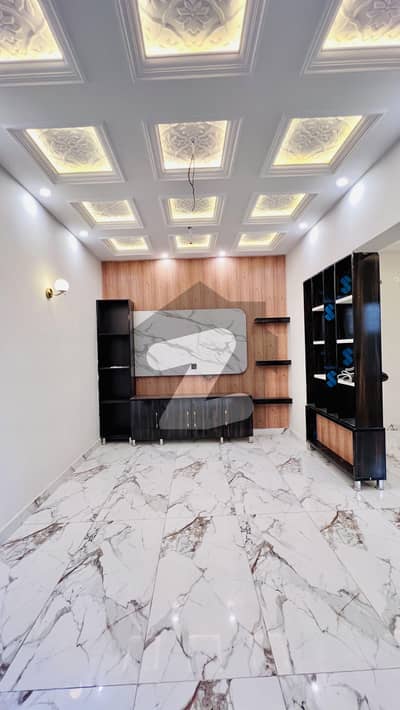 5 Marla With Gas Meter House Available For Rent In Shalimar