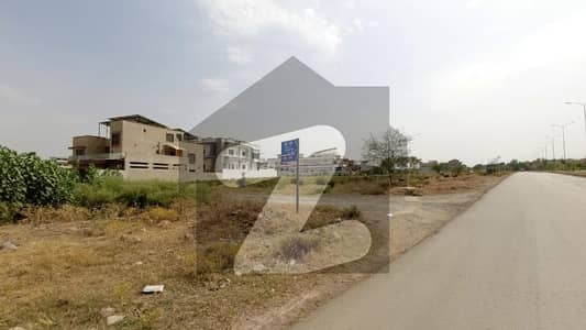 Beautiful Location 14 Marla Plot For Sale In D-12/3
