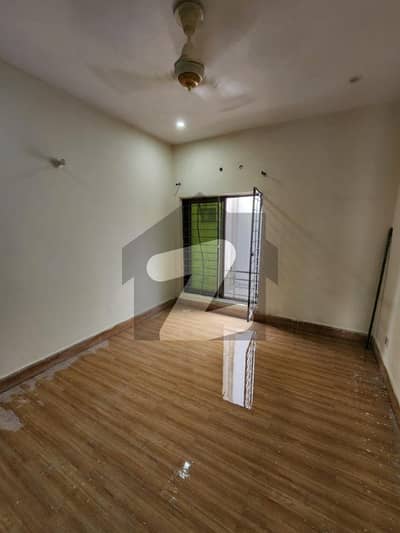 7 Marla Upper Portion For Rent in Lake city Sector M7a