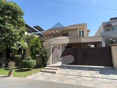 01 KANAL BEAUTIFUL OWNER BUILD HOUSE FOR SALE IN SUIGAS SOCIETY HOT LOCATION. 01 KANAL BEAUTIFUL OWNER BUILD HOUSE FOR SALE IN SUIGAS SOCIETY HOT LOCATION.