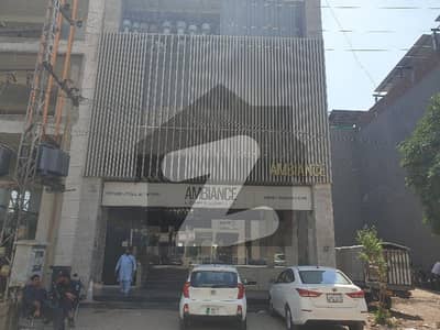 ڈی ایچ اے فیز 3 - بلاک زیڈ فیز 3,ڈیفنس (ڈی ایچ اے),لاہور میں 8 مرلہ Studio دکان 7.5 لاکھ میں کرایہ پر دستیاب ہے۔