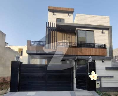 10 Marla Used House For Sale Rafi Block Sector E Bahria Town Lahore