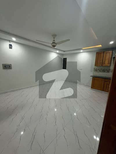 1 Bedroom Unfurnished Apartment Available For Rent In E11 Isb Wapda Meter