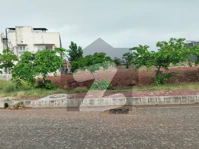 12 MARLA BOULEVARD PLOT FOR SALE NEAR COMMERCIAL IN BLOCK-I