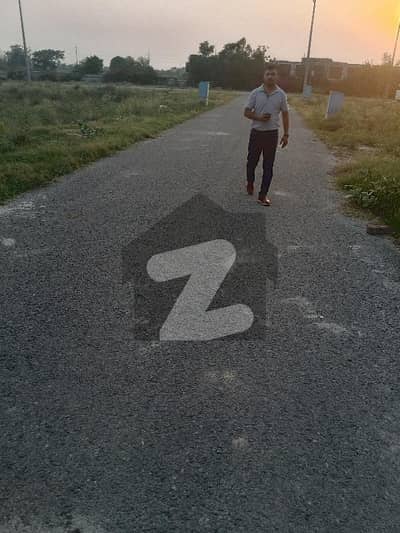 One Kanal Plot For Sale Z6