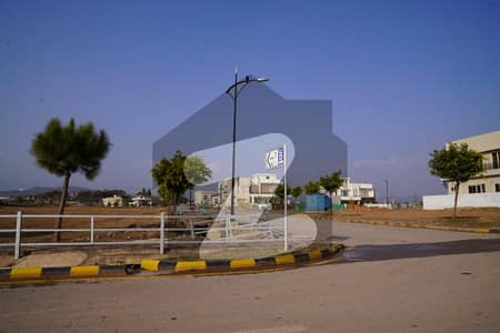 Plot For Sale In Sector B Front Open Dead-End-Corner 6 Marla ExtraLand Possession Utility All Charges Paid Near To Gate Bahria Enclave Islamabad