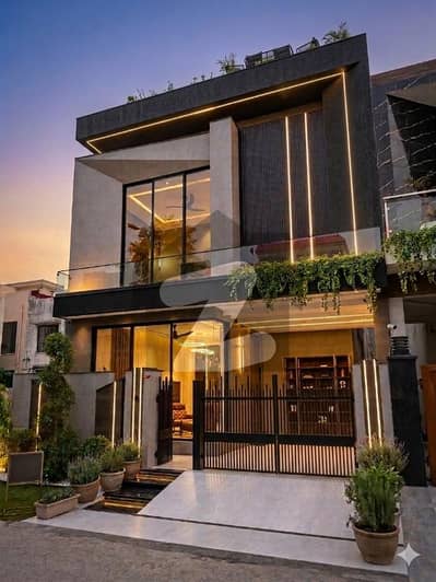 Outstanding 5 Marla Property In DHA Phase 9 Town Perfect Blend Of Comfort & Investment Value