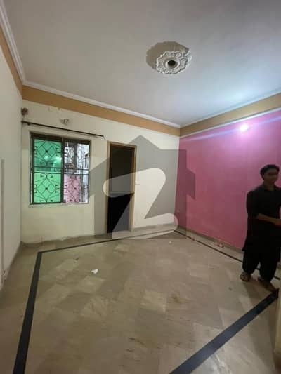 05 MARLA LOWER PORTION WITH GARBAGE FOR RENT IN JOHAR TOWN LAHORE