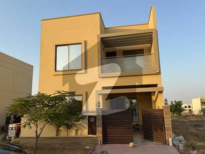 125 Sq Yd 3-Bedroom Villa For Sale Precinct 15, Bahria Town Karachi Drawing, Dining, TV Lounge & American Kitchen 8 mins from Main Gate, Close to Jinnah Avenue & PSO Petrol Pump | Cheapest Option for Living.
