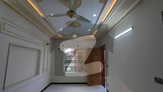 7 Marla Brand New Double Unit House For Sale In Gulberg Residencia Block L |Ideal For Primimium Living | Ideal For Rental Income