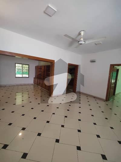G10 40/80 Main Sawan Road Ideal Location Available For Sale