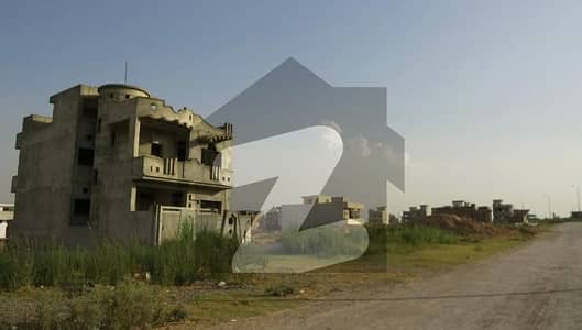 آئی 11/2 آئی ۔ 11,اسلام آباد میں 6 مرلہ رہائشی پلاٹ 2.3 کروڑ میں برائے فروخت۔